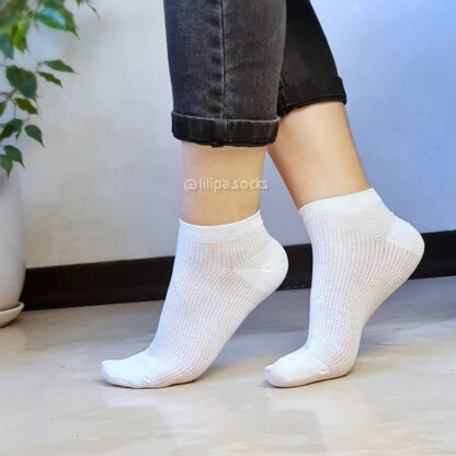 جوراب مچی سوزنی زنانه 02
