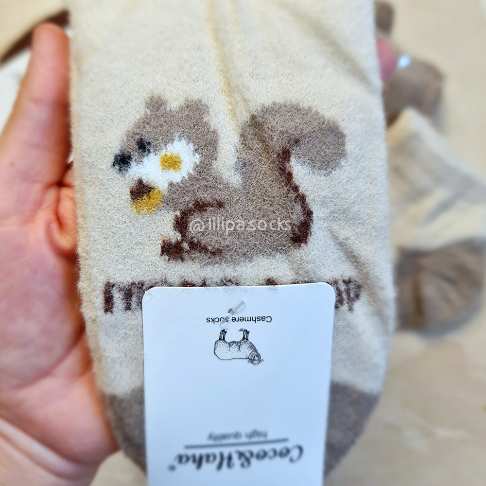 جوراب مچی موهر طرح سنجاب زنانه 09